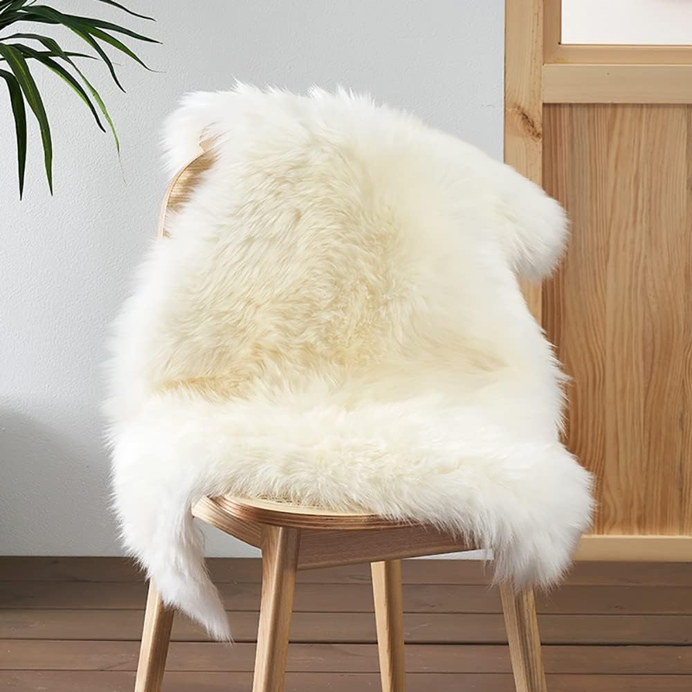 AKDC Soft Sheepskin Rug, Faux Fur Rug for Living Room, Fluffy Washable Rug Area Rugs for Bedroom, Kids Girls Boys Home Decor Aesthetic Fluffy Rug (White - 60cmX100cm) - Al Kabayel Discount CentreAKDC Soft Sheepskin Rug, Faux Fur Rug for Living Room, Fluffy Washable Rug Area Rugs for Bedroom, Kids Girls Boys Home Decor Aesthetic Fluffy Rug (White - 60cmX100cm)DoormatsAKDCAl Kabayel Discount Centre