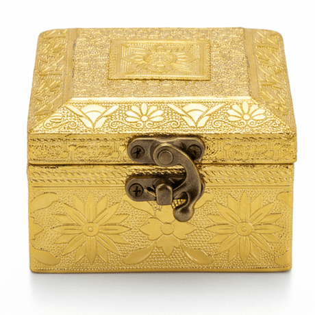 AKDC Square Golden Wooden Jewellery Case with Antique Brass - Tone Metal Latch, Compact Organizer (4 inch) - Al Kabayel Discount CentreAKDC Square Golden Wooden Jewellery Case with Antique Brass - Tone Metal Latch, Compact Organizer (4 inch)Organizers & AccessoriesAKDCAl Kabayel Discount Centre