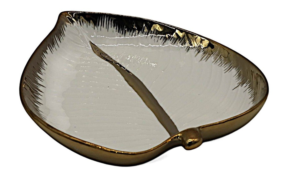 AKDC White & Gold Ceramic Leaf Plate – 25×21 cm, Elegant Leaf - Shaped Craft - Al Kabayel Discount CentreAKDC White & Gold Ceramic Leaf Plate – 25×21 cm, Elegant Leaf - Shaped CraftServing TraysAKDCAl Kabayel Discount Centre