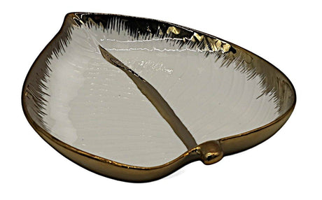 AKDC White & Gold Ceramic Leaf Plate – 25×21 cm, Elegant Leaf - Shaped Craft - Al Kabayel Discount CentreAKDC White & Gold Ceramic Leaf Plate – 25×21 cm, Elegant Leaf - Shaped CraftServing TraysAKDCAl Kabayel Discount Centre