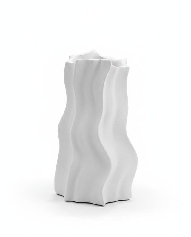 AKDC White Hard Plastic Flower Vase – Minimalist Contemporary Home Decor – 29×15 cm - Al Kabayel Discount CentreAKDC White Hard Plastic Flower Vase – Minimalist Contemporary Home Decor – 29×15 cmFlower/Plant PotsAKDCAl Kabayel Discount Centre