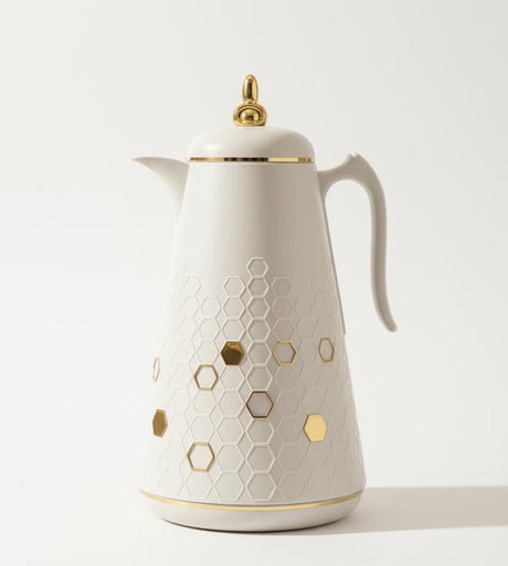 Almarjan 1 Litre Vacuum Flask Gray with Gold Color – Strong, Insulated & Perfect for Tea, Coffee and Water - Al Kabayel Discount CentreAlmarjan 1 Litre Vacuum Flask Gray with Gold Color – Strong, Insulated & Perfect for Tea, Coffee and WaterThermosALMARJANAl Kabayel Discount Centre