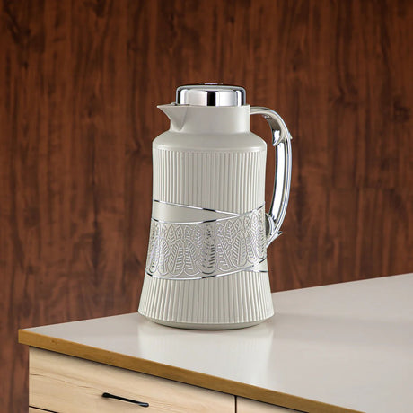 Almarjan 2 Pieces Vacuum Flask Set Soft Grey & Silver - GT112AB - 100 SG/C - Al Kabayel Discount CentreAlmarjan 2 Pieces Vacuum Flask Set Soft Grey & Silver - GT112AB - 100 SG/CThermosALMARJANAl Kabayel Discount Centre