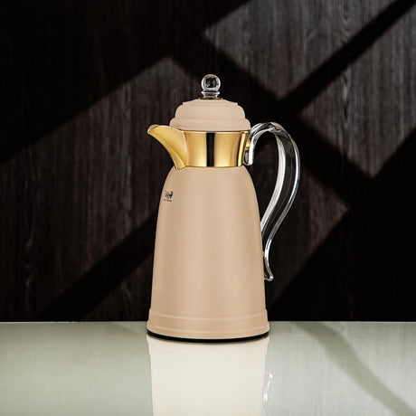 Almarjan 2pcs Vaccum Flask 0.7L+1L, Keeps Tea & Coffee Hot & Cold for 8hrs, Beige - Gold - Al Kabayel Discount CentreAlmarjan 2pcs Vaccum Flask 0.7L+1L, Keeps Tea & Coffee Hot & Cold for 8hrs, Beige - GoldThermosALMARJANAl Kabayel Discount Centre