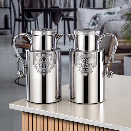 Almarjan 2pcs Vaccum Flask 1L+1L, Keeps Tea & Coffee Hot & Cold for 8hr, Chrome - Al Kabayel Discount CentreAlmarjan 2pcs Vaccum Flask 1L+1L, Keeps Tea & Coffee Hot & Cold for 8hr, ChromeThermosALMARJANAl Kabayel Discount Centre