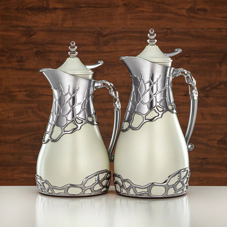 Almarjan Flask Set 700ml +1ltr Ivory/Matt Chrome - Al Kabayel Discount CentreAlmarjan Flask Set 700ml +1ltr Ivory/Matt ChromeThermosALMARJANAl Kabayel Discount Centre
