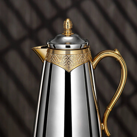 Almarjan Luxury Vacuum Flask Set – 0.7L & 1L Silver & Gold Elegant Edition - Al Kabayel Discount CentreAlmarjan Luxury Vacuum Flask Set – 0.7L & 1L Silver & Gold Elegant EditionThermosALMARJANAl Kabayel Discount Centre