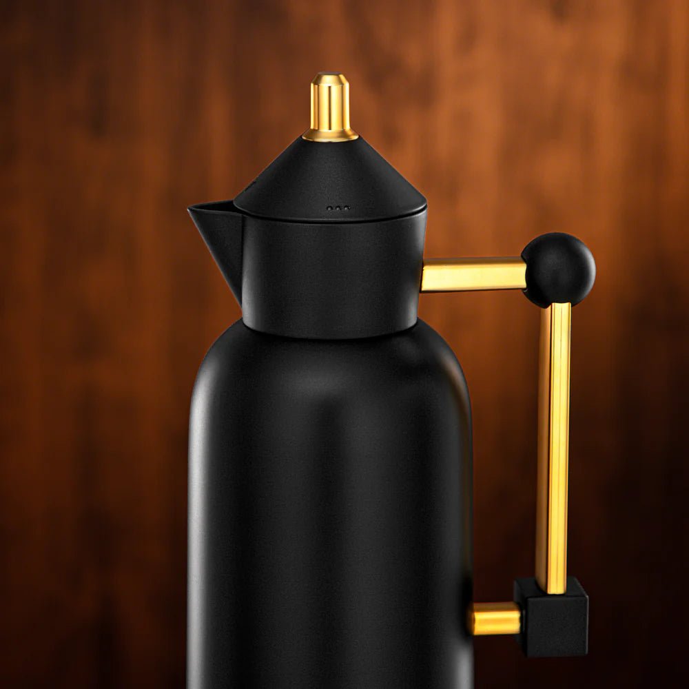 Almarjan Vacuum Flask Set 0.7L + 1L Matt Black & Matt Gold - Al Kabayel Discount CentreAlmarjan Vacuum Flask Set 0.7L + 1L Matt Black & Matt GoldThermosALMARJANAl Kabayel Discount Centre