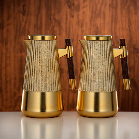 Almarjan Vacuum Flask Set 1L + 1L Matt Gold & Matt Dark Wood - Al Kabayel Discount CentreAlmarjan Vacuum Flask Set 1L + 1L Matt Gold & Matt Dark WoodThermosALMARJANAl Kabayel Discount Centre
