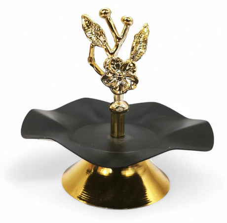 Baykar 1 Tier Dates Plate Golden Black 12Cm - Al Kabayel Discount CentreBaykar 1 Tier Dates Plate Golden Black 12CmHome Décor AccentsAKDCAl Kabayel Discount Centre