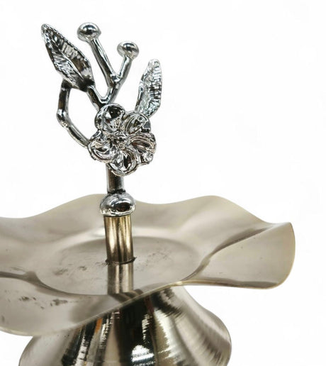 Baykar 1 Tier Dates Plate Silver Black 12Cm - Al Kabayel Discount CentreBaykar 1 Tier Dates Plate Silver Black 12CmHome Décor AccentsAKDCAl Kabayel Discount Centre