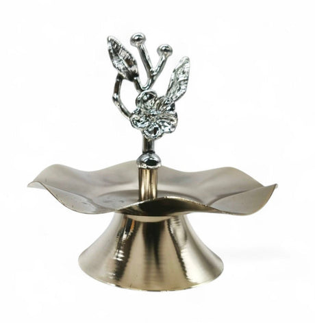 Baykar 1 Tier Dates Plate Silver Black 12Cm - Al Kabayel Discount CentreBaykar 1 Tier Dates Plate Silver Black 12CmHome Décor AccentsAKDCAl Kabayel Discount Centre