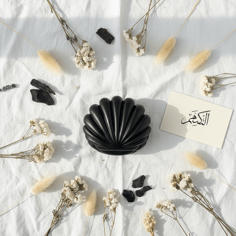 Black Shell Incense Burner — Matte Finish with Gold Brass Insert | 14cm - Al Kabayel Discount CentreBlack Shell Incense Burner — Matte Finish with Gold Brass Insert | 14cmIncense burnerAKDCAl Kabayel Discount Centre