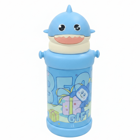 Blue Plastic Water Bottle with Stylish Elegant Cap – 550 ml - Al Kabayel Discount CentreBlue Plastic Water Bottle with Stylish Elegant Cap – 550 mlWater BottlesAKDCAl Kabayel Discount Centre