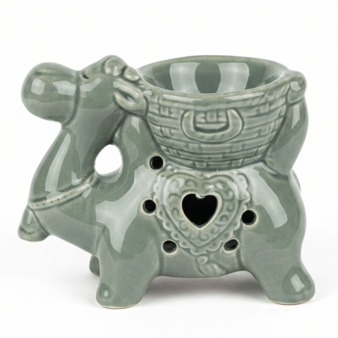 Camel Shape Ceramic Oil Burner 10×8 cm - White / Sage Green - Al Kabayel Discount CentreCamel Shape Ceramic Oil Burner 10×8 cm - White / Sage GreenHome Décor AccentsAKDCAl Kabayel Discount Centre