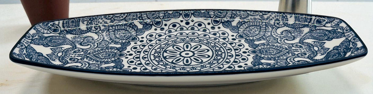 Che Brucia Ceramic Boat Shaped Platter 12", Blue Floral Pattern - Al Kabayel Discount CentreChe Brucia Ceramic Boat Shaped Platter 12", Blue Floral PatternServing TraysCHE BRUCIAAl Kabayel Discount Centre