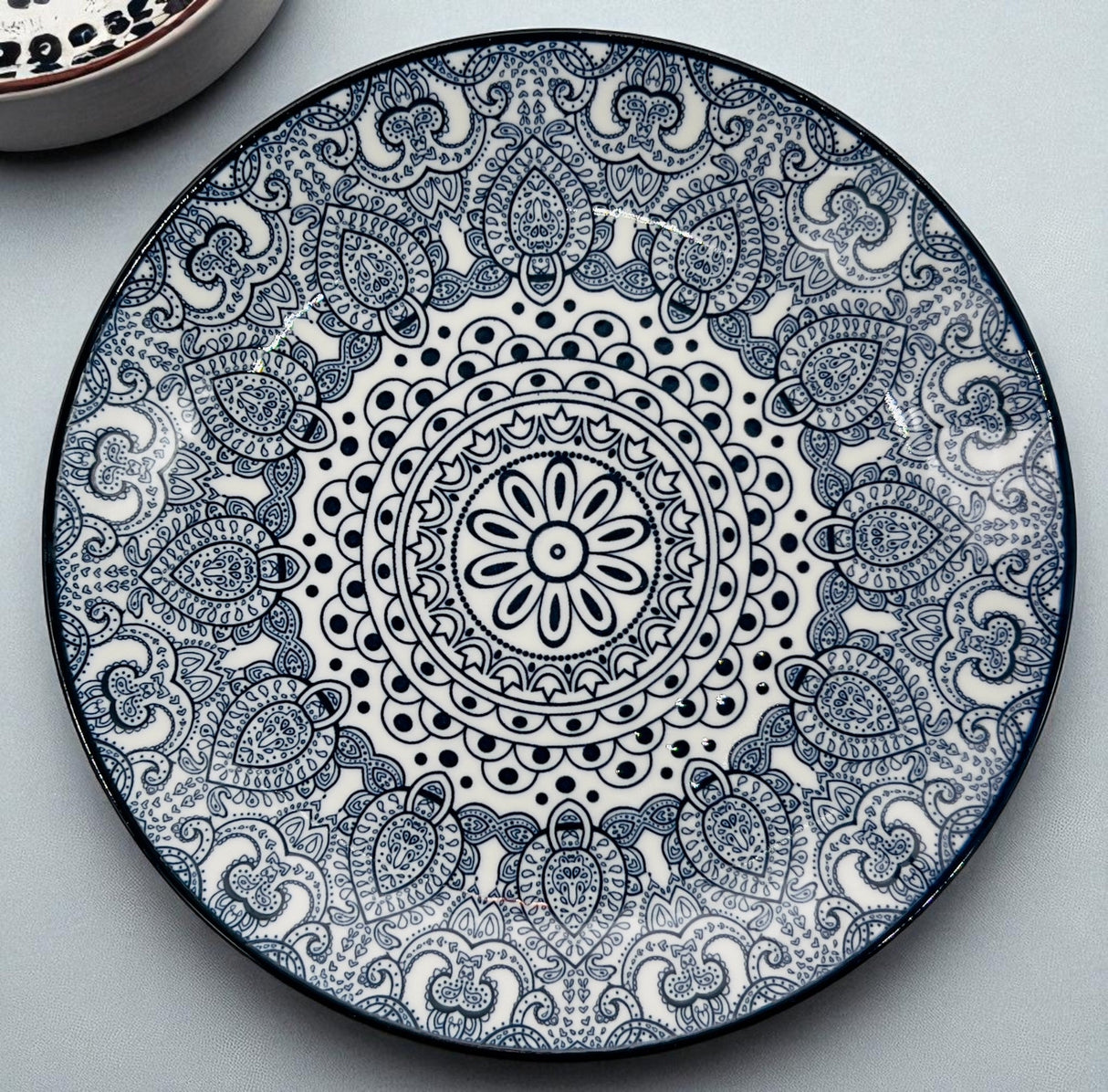 Che Brucia Ceramic Round Plate 9", Blue Floral Pattern - Al Kabayel Discount CentreChe Brucia Ceramic Round Plate 9", Blue Floral PatternPlatesCHE BRUCIAAl Kabayel Discount Centre