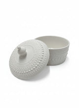 Christian Verucci 6.25 - Inch Premium Ceramic Halwa/Serving Bowl with Lid – White Classic Gloss - Al Kabayel Discount CentreChristian Verucci 6.25 - Inch Premium Ceramic Halwa/Serving Bowl with Lid – White Classic GlossBowlsCHRISTIAN VERUCCIAl Kabayel Discount Centre