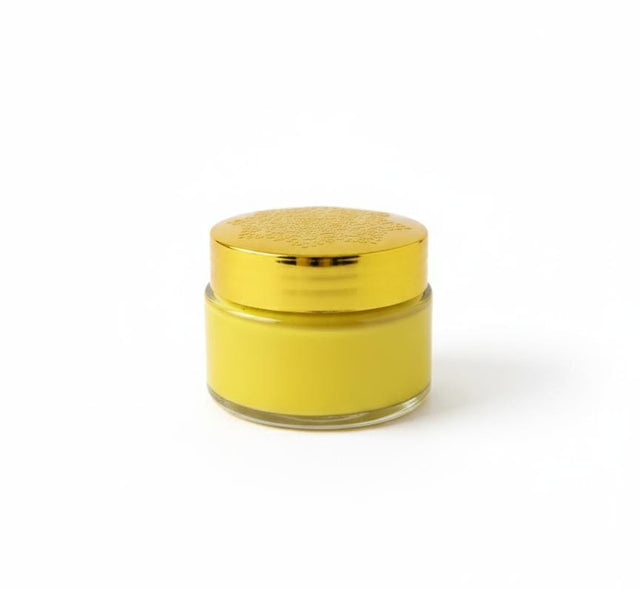 AKDC Decorative Glass Bottle – 6×7 cm Gold Finish, Stylish Mini Bottle for Décor & Gift Presentation