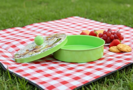 DALLAH ADDAR ROUND CANDY STORAGE BOX – 15CM CLASSIC GREEN COLOR METAL CONTAINER FOR SNACKS, DRY FRUITS & TABLE DECOR - Al Kabayel Discount CentreDALLAH ADDAR ROUND CANDY STORAGE BOX – 15CM CLASSIC GREEN COLOR METAL CONTAINER FOR SNACKS, DRY FRUITS & TABLE DECORJars & Food SaversDALLAH ADDARAl Kabayel Discount Centre