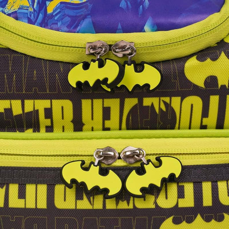 DC Batman Lunch Box Bag 1Liter, 2 - Compartment - LB103 - Al Kabayel Discount CentreDC Batman Lunch Box Bag 1Liter, 2 - Compartment - LB103Lunch BagsDCAl Kabayel Discount Centre