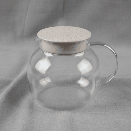 Deli Compact Glass Water Jug with Elegant Lid – Space-Saving Drink Pitcher (1.18 L) - Al Kabayel Discount CentreDeli Compact Glass Water Jug with Elegant Lid – Space-Saving Drink Pitcher (1.18 L)JugsDELIAl Kabayel Discount Centre
