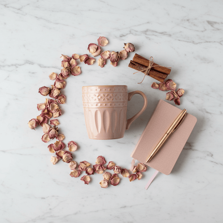Dusty rose ceramic mug with elegant design 350ml - Al Kabayel Discount CentreDusty rose ceramic mug with elegant design 350mlMugsAKDCAl Kabayel Discount Centre