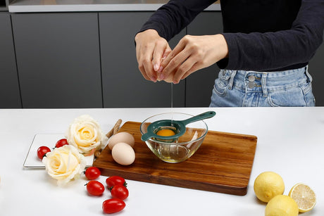 FALEZ Egg Yoke Seperator, Green - Al Kabayel Discount CentreFALEZ Egg Yoke Seperator, GreenCookware AccessoriesFALEZAl Kabayel Discount Centre