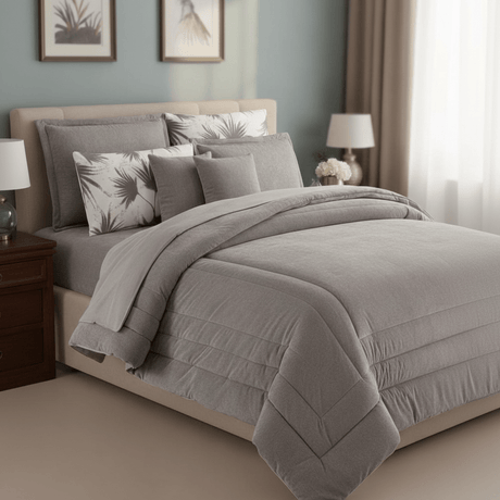 Focus Modern 6 - Piece Grey Velvet Comforter Set – King Size Luxury Bedding with Smooth Texture - Al Kabayel Discount CentreFocus Modern 6 - Piece Grey Velvet Comforter Set – King Size Luxury Bedding with Smooth TextureBeddingFOCUSAl Kabayel Discount Centre