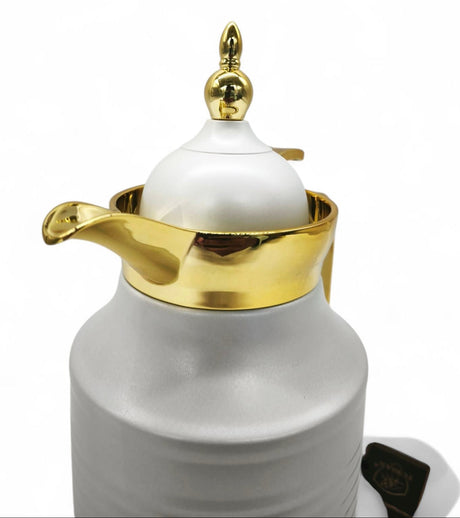 Fursan Steel Vacuum Flask 0.4Ltr White Gold - Al Kabayel Discount CentreFursan Steel Vacuum Flask 0.4Ltr White GoldThermosFURSANAl Kabayel Discount Centre