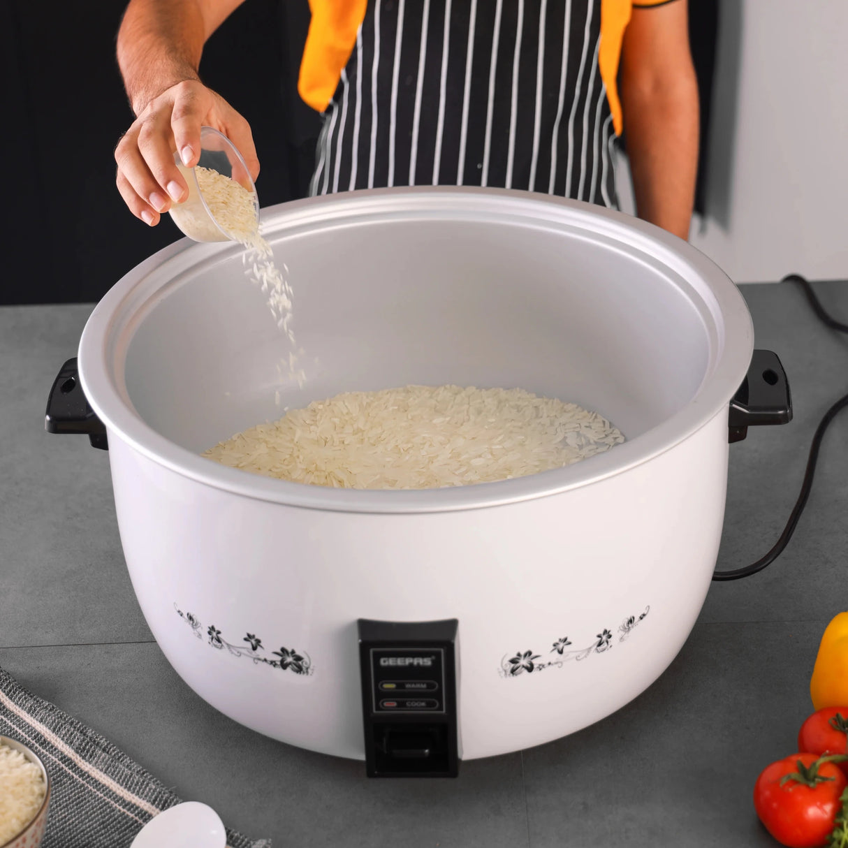 Geepas Commercial Rice Cooker GRC4323 - 10L Capacity - Al Kabayel Discount CentreGeepas Commercial Rice Cooker GRC4323 - 10L CapacityRice CookersGEEPASAl Kabayel Discount Centre