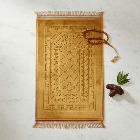 Gold Velvet Prayer Mat - 100 × 65 cm - Al Kabayel Discount CentreGold Velvet Prayer Mat - 100 × 65 cmPrayer MatsAKDCAl Kabayel Discount Centre