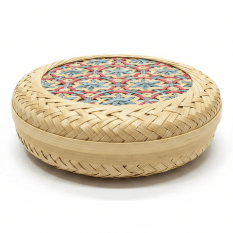 Handwoven Round Rattan Box with Geometric Pattern Lid – 20cm | Decorative Storage & Gift Box - Al Kabayel Discount CentreHandwoven Round Rattan Box with Geometric Pattern Lid – 20cm | Decorative Storage & Gift BoxRattansAKDCAl Kabayel Discount Centre
