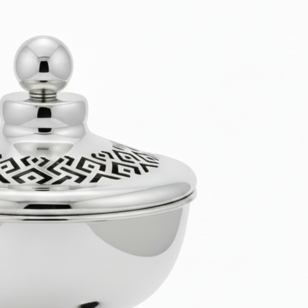 Acrylic Footed Silver Metal Candy Bowl with Lid - 22 × 13 cm