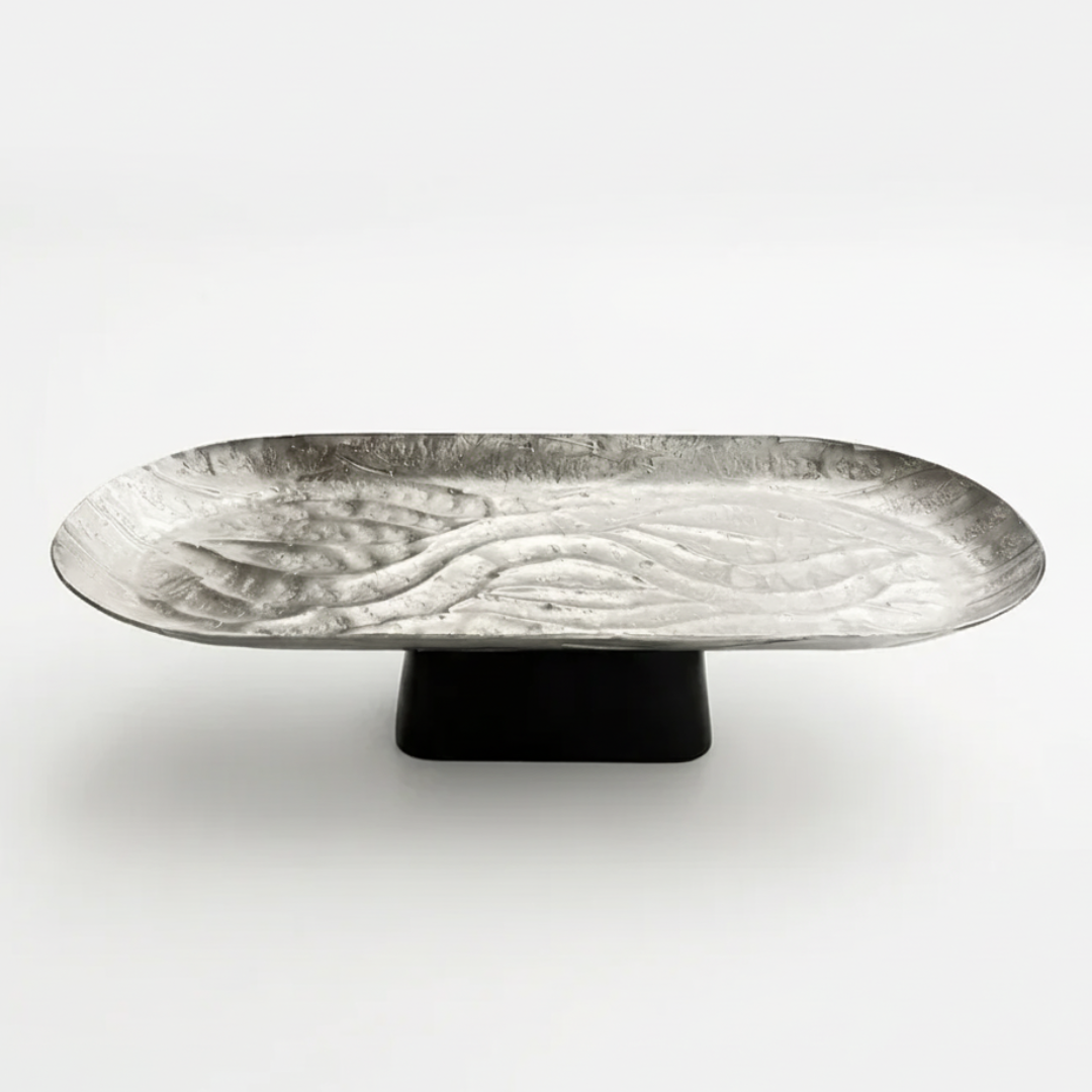 Luhpar Wave Textured Aluminium Oval Pedestal Dish With Black Wooden Base – 40×18×10 cm - 74894-A