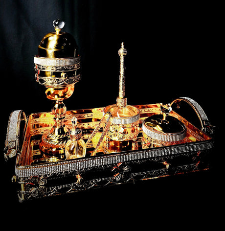 Incense Burner Set With Gold And Crystal Stone Design - Al Kabayel Discount CentreIncense Burner Set With Gold And Crystal Stone DesignHome Décor AccentsAKDCAl Kabayel Discount Centre