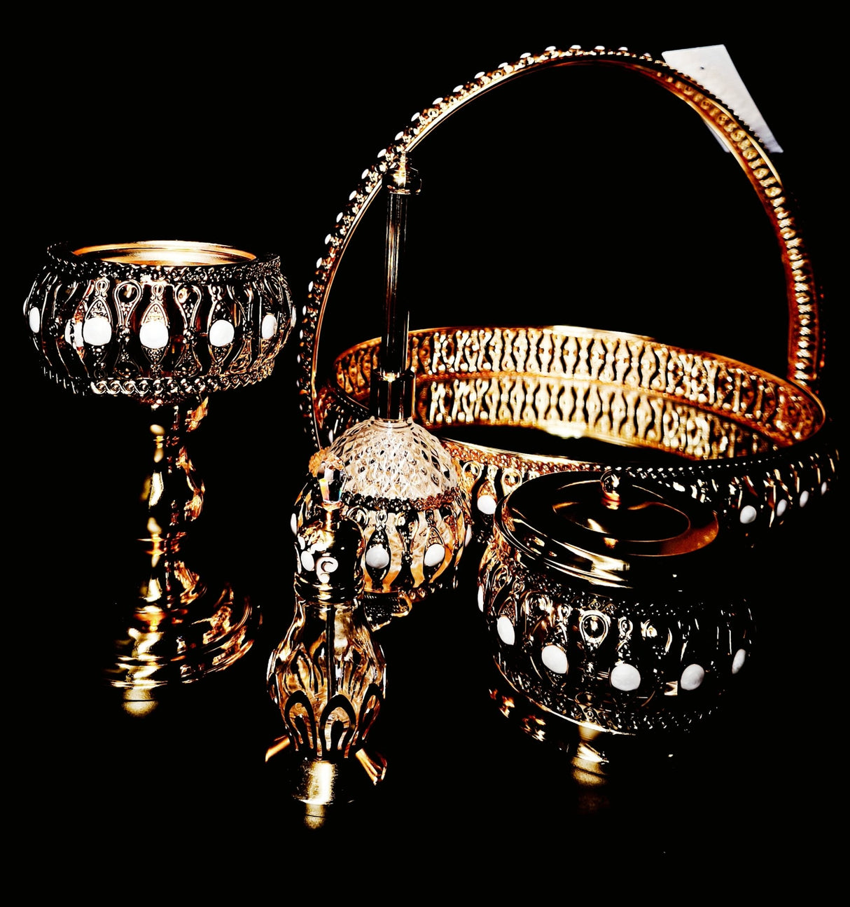 Incense Burner Set With Round Stand 1211 - Al Kabayel Discount CentreIncense Burner Set With Round Stand 1211Home Décor AccentsAKDCAl Kabayel Discount Centre