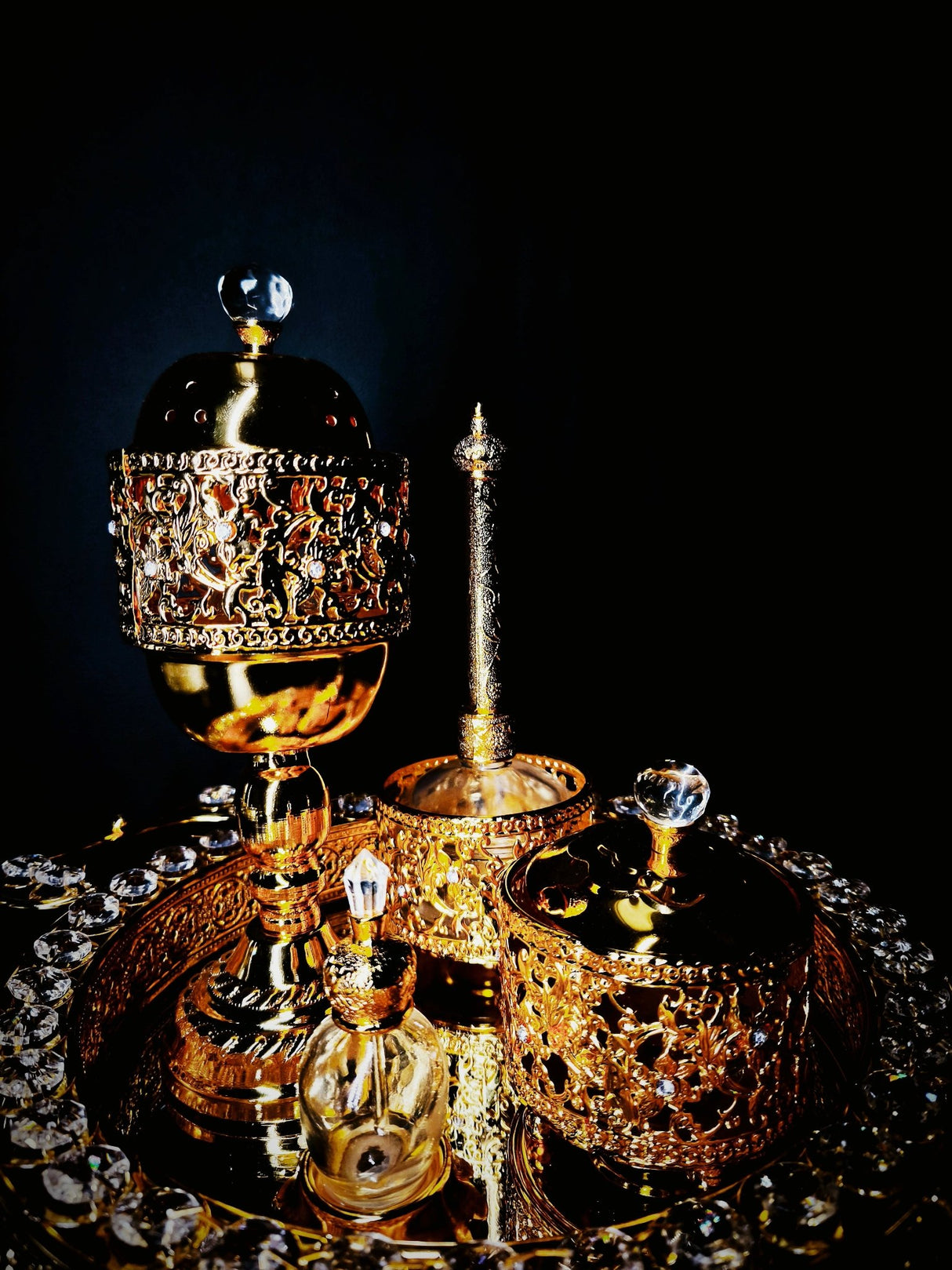 Incense Burner Set With Round Stand - Al Kabayel Discount CentreIncense Burner Set With Round StandHome Décor AccentsAKDCAl Kabayel Discount Centre