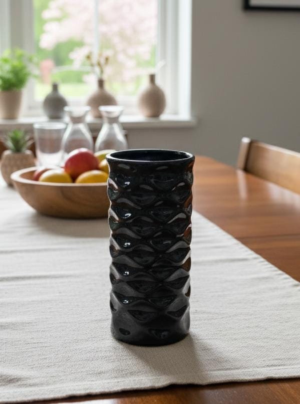KHODMOONI 19cm Black Ceramic Flower Pot – Modern Minimalist Decorative Planter with Smooth Finish for Home, Office, or Balcony Plant Display - Al Kabayel Discount CentreKHODMOONI 19cm Black Ceramic Flower Pot – Modern Minimalist Decorative Planter with Smooth Finish for Home, Office, or Balcony Plant DisplayFlower/Plant PotsKHODMOONIAl Kabayel Discount Centre