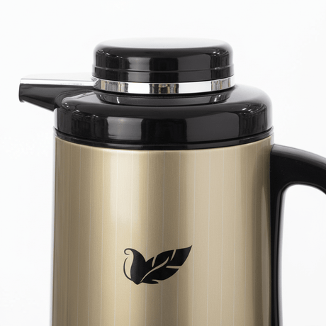 Kitchen Mark Champagne Gold Stainless Steel Vacuum Flask - 1300ml / 1600ml - Al Kabayel Discount CentreKitchen Mark Champagne Gold Stainless Steel Vacuum Flask - 1300ml / 1600mlThermosKITCHEN MARKAl Kabayel Discount Centre