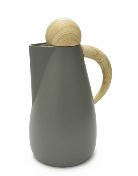 Levin Premium Vacuum Flask 1L – Modern Grey with Natural Wood - Texture Accents - Al Kabayel Discount CentreLevin Premium Vacuum Flask 1L – Modern Grey with Natural Wood - Texture AccentsThermosLEVINAl Kabayel Discount Centre