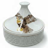 Luhpar Artisan Ceramic Sugar Pot Serving Dish with Bird Design and Lid for Home and Hospitality Use – 15×15 cm - Al Kabayel Discount CentreLuhpar Artisan Ceramic Sugar Pot Serving Dish with Bird Design and Lid for Home and Hospitality Use – 15×15 cmJars & Food SaversLUHPARAl Kabayel Discount Centre