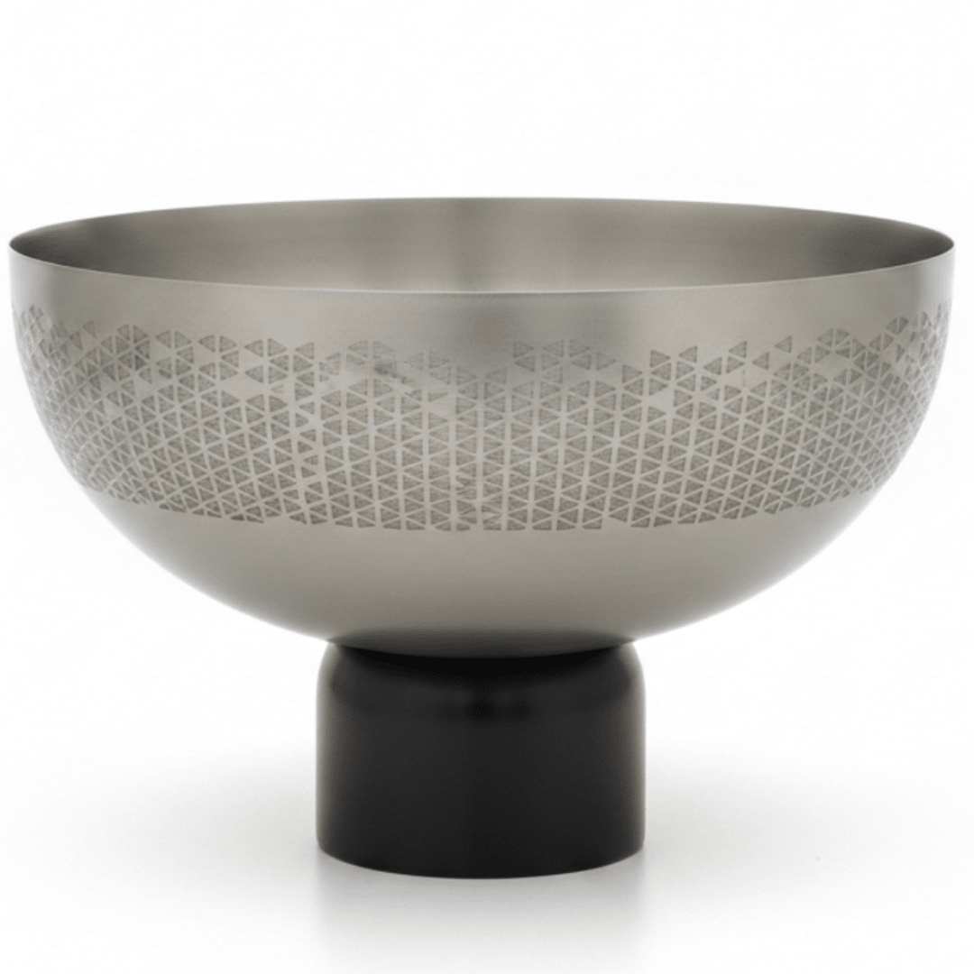 Luhpar Brushed Silver Stainless Steel Candy Bowl with Black Wooden Base - 18×26cm - Al Kabayel Discount CentreLuhpar Brushed Silver Stainless Steel Candy Bowl with Black Wooden Base - 18×26cmBowlsLUHPARAl Kabayel Discount Centre