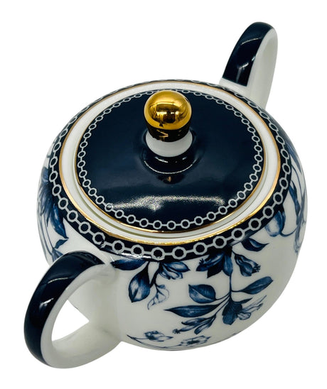 Luhpar Porcelain Sugar Pot with Lid 9cm*10cm, Blue Floral Design with Gold Rim - Al Kabayel Discount CentreLuhpar Porcelain Sugar Pot with Lid 9cm*10cm, Blue Floral Design with Gold RimJars & Food SaversLUHPARAl Kabayel Discount Centre
