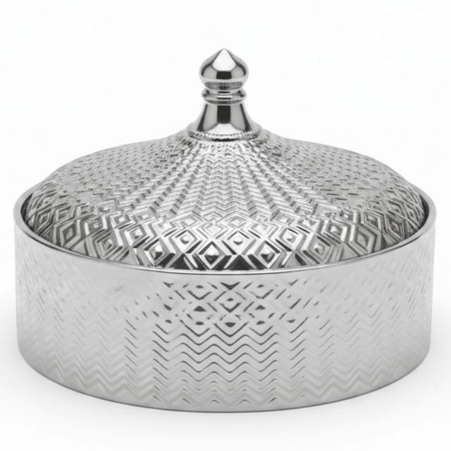 Luxury Ceramic Candy Bowl with Lid | Embossed Geometric Design | 23×7.5 cm | Gold & White,Silver & White | - Al Kabayel Discount CentreLuxury Ceramic Candy Bowl with Lid | Embossed Geometric Design | 23×7.5 cm | Gold & White,Silver & White |Jars & Food SaversAKDCAl Kabayel Discount Centre