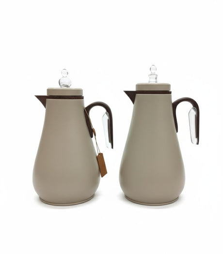 Mahra Premium Dual Vacuum Flask Set 1L + 0.7L – Soft Beige Finish with Wooden Brown Decorative Touches - Al Kabayel Discount CentreMahra Premium Dual Vacuum Flask Set 1L + 0.7L – Soft Beige Finish with Wooden Brown Decorative TouchesThermosMAHRAAl Kabayel Discount Centre