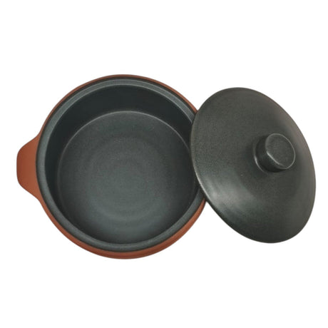 Maria Terracotta Round Clay Medium Casserole With Lid Traditional - 17cmX6cm(Green&Clay) - Al Kabayel Discount CentreMaria Terracotta Round Clay Medium Casserole With Lid Traditional - 17cmX6cm(Green&Clay)CasserolesMARIAAl Kabayel Discount Centre