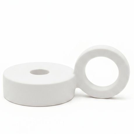 Minimalist Round White Ceramic Candle Holder with Handle for Modern Home Decoration – 8cm - Al Kabayel Discount CentreMinimalist Round White Ceramic Candle Holder with Handle for Modern Home Decoration – 8cmHome Décor AccentsAKDCAl Kabayel Discount Centre