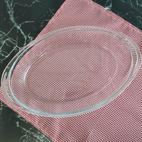 NADIR Oval Borosilicate Baking Tray/Roaster 2.5 Liter, 310mm*205mm*57mm - Al Kabayel Discount CentreNADIR Oval Borosilicate Baking Tray/Roaster 2.5 Liter, 310mm*205mm*57mmFood ContainersNADIRAl Kabayel Discount Centre