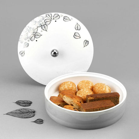 Otantik Lilac Porcelain Dates Bowl with Lid 5.5", White/Grey - Al Kabayel Discount CentreOtantik Lilac Porcelain Dates Bowl with Lid 5.5", White/GreyBowlsOTANTIKAl Kabayel Discount Centre